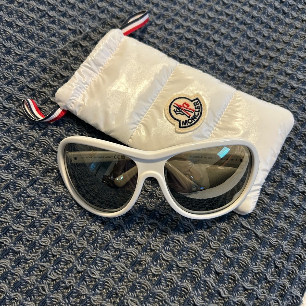 Moncler Glossy White Sunglasses with Logo Pouch